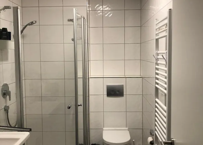 Schickes Mit Moselblick 아파트